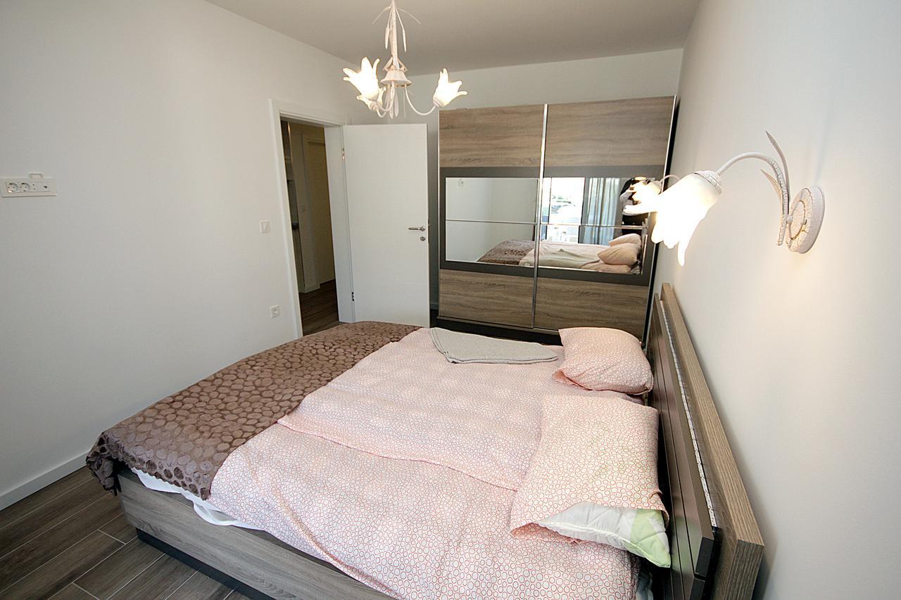 Apartment Melina Dobra Voda Extérieur photo