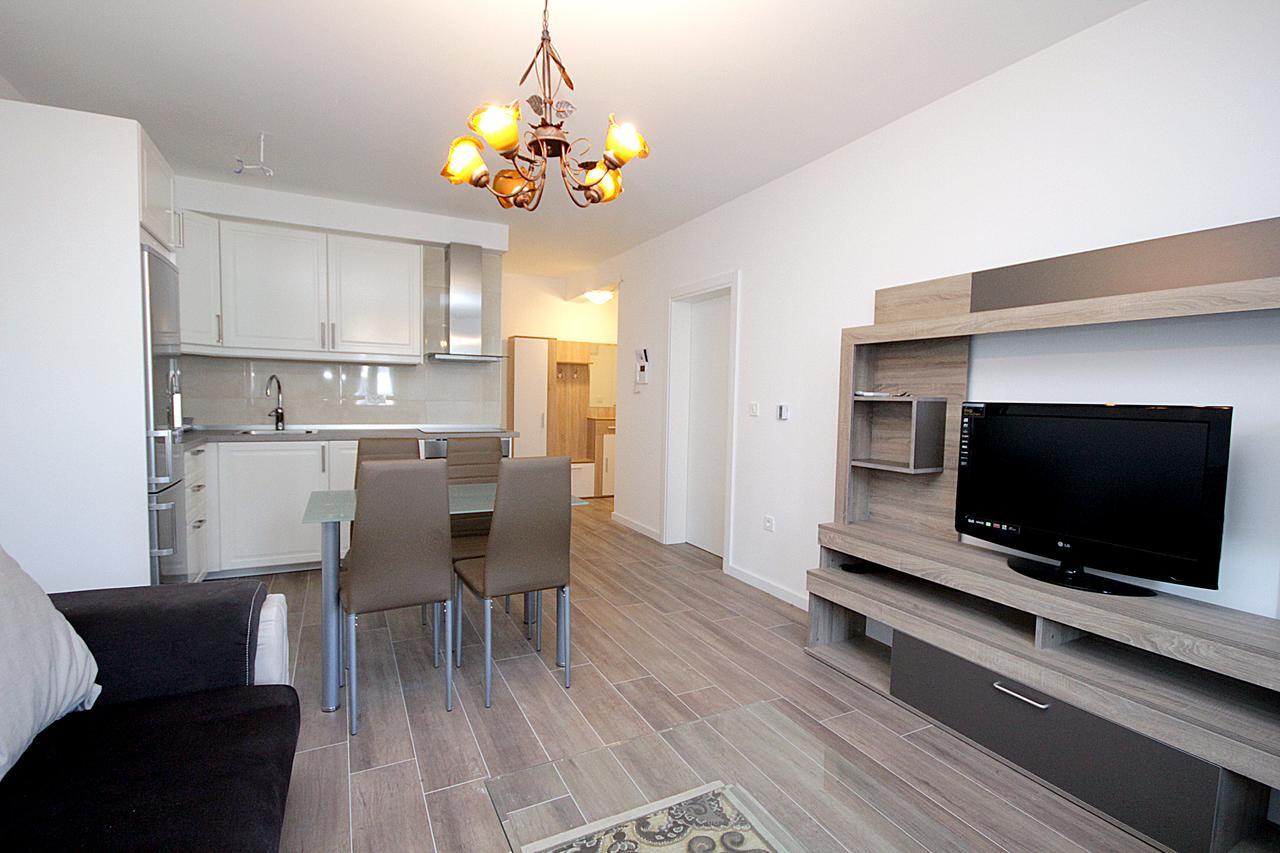 Apartment Melina Dobra Voda Extérieur photo